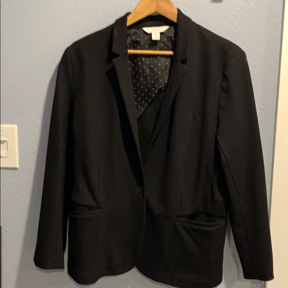 Women’s basic black blazer - Size XL